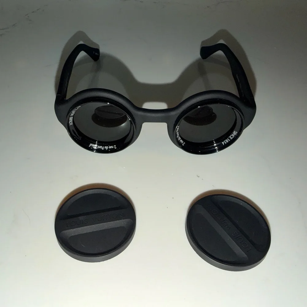 Louis Vuitton Super Vision Round Sunglasses - Picture 8 of 8